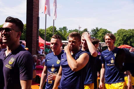 Com Together Cup